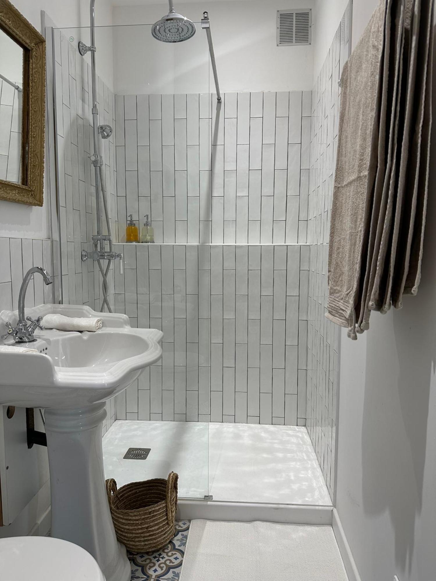 Studio Centre Ville La Toscane Л'Иль-сюр-ла-Сорг Экстерьер фото